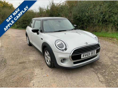 MINI Hatch  1.5 Cooper Classic Hatchback 5dr Petrol Manual Eur