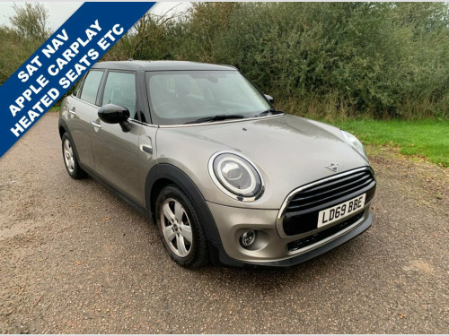 MINI Hatch  1.5 Cooper Classic Hatchback 5dr Petrol Manual Eur