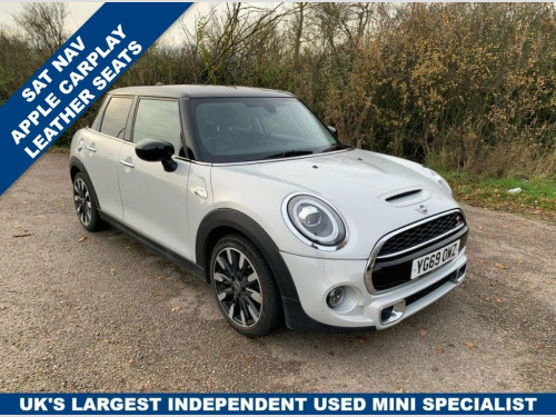 MINI Hatch  2.0 Cooper S Exclusive Hatchback 5dr Petrol Steptr