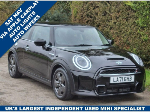 MINI Hatch  2.0 Cooper S Classic Hatchback 3dr Petrol Steptron