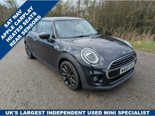 MINI Hatch  1.5 Cooper Classic Hatchback 3dr Petrol Manual Eur