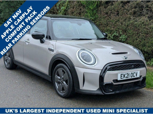MINI Hatch  2.0 Cooper S Classic Hatchback 5dr Petrol Steptron