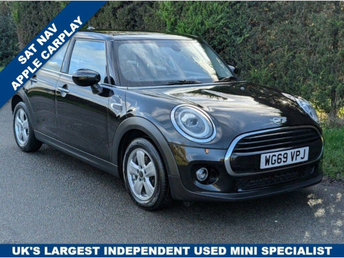 MINI Hatch  1.5 Cooper Classic Hatchback 5dr Petrol Manual Eur 