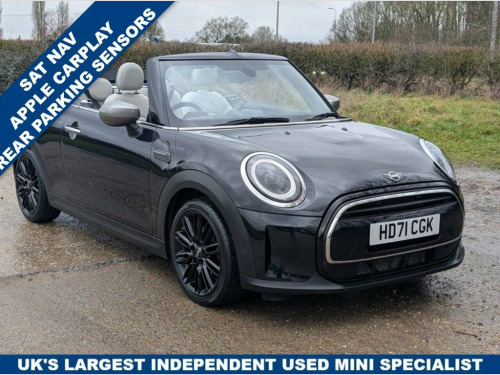 MINI Convertible  1.5 Cooper Exclusive Convertible 2dr Petrol Steptr 
