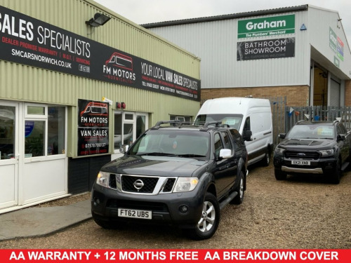 Nissan Navara  2.5 dCi Tekna Pickup Double Cab 4dr Diesel Manual 