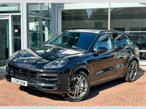 Porsche Cayenne  4.0T V8 Turbo SUV 5dr Petrol TiptronicS 4WD Euro 6