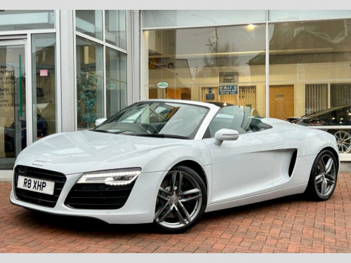 Audi R8  4.2 FSI V8 Spyder 2dr Petrol S Tronic quattro Euro 