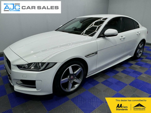 Jaguar XE  2.0i GPF R-Sport Saloon 4dr Petrol Auto Euro 6 (s/