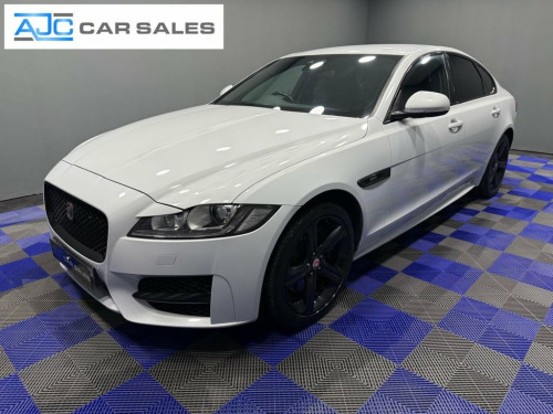 Jaguar XF  2.0i R-Sport Saloon 4dr Petrol Auto AWD Euro 6 (s/