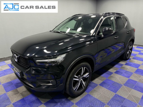 Volvo XC40  1.5 T3 R-Design SUV 5dr Petrol Manual Euro 6 (s/s)