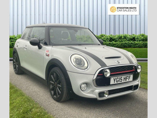 MINI Hatch  2.0 Cooper SD Hatchback 3dr Diesel Auto 6Spd Euro 