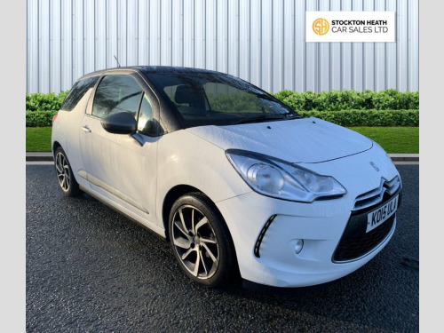 DS DS 3  1.2 PureTech DStyle Nav Hatchback 3dr Petrol Manua