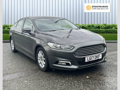 Ford Mondeo  1.5 TDCi ECOnetic Titanium Hatchback 5dr Diesel Ma