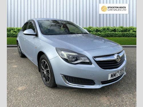 Vauxhall Insignia  1.6 CDTi Design Hatchback 5dr Diesel Auto Euro 6 (