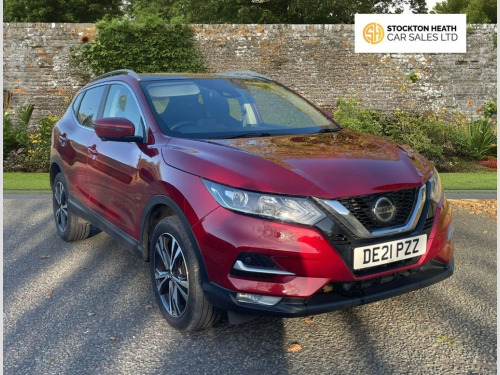 Nissan Qashqai  1.3 DIG-T N-Connecta SUV 5dr Petrol Manual Euro 6 