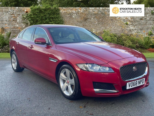 Jaguar XF  2.0d Portfolio Saloon 4dr Diesel Auto Euro 6 (s/s) 