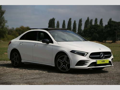 Mercedes-Benz A-Class  1.3 A250e 15.6kWh AMG Line Edition (Premium Plus) 