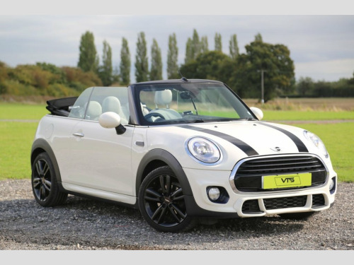 MINI Convertible  1.5 Cooper Convertible 2dr Petrol Manual Euro 6 (s