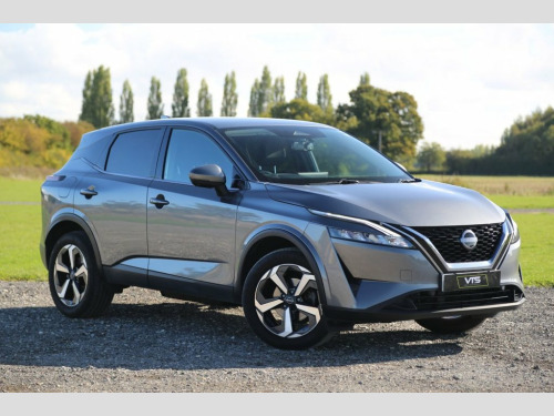 Nissan Qashqai  1.3 DIG-T MHEV N-Connecta SUV 5dr Petrol Hybrid Ma