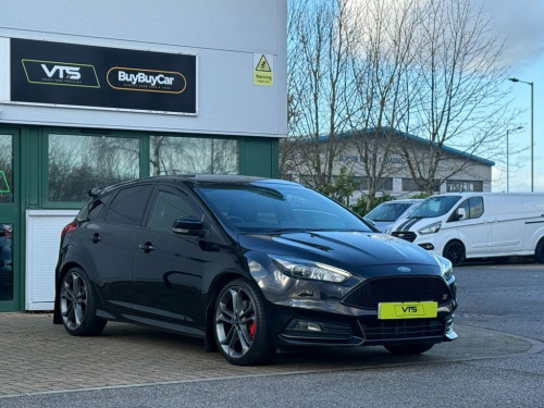 Ford Focus  2.0T EcoBoost ST-3 Hatchback 5dr Petrol Manual Eur 