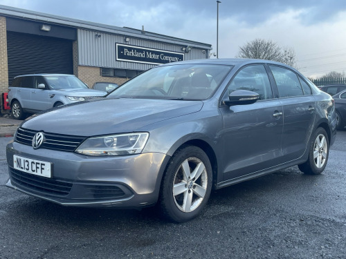 Volkswagen Jetta  1.6 TDI BlueMotion Tech SE
