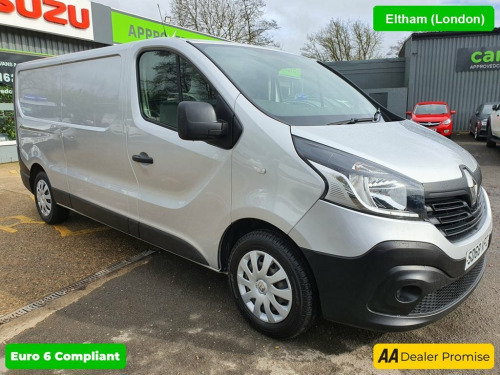Renault Trafic  1.6 LL29 BUSINESS DCI 120 BHP IN SILVER WITH 61,76