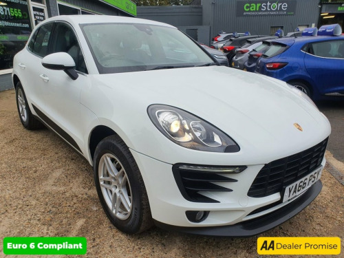 Porsche Macan  3.0 D S PDK 5d 258 BHP IN WHITE WITH 74,000 MILES 