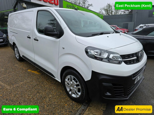 Vauxhall Vivaro  1.5 L2H1 2900 DYNAMIC S/S 101 BHP IN WHITE WITH 69