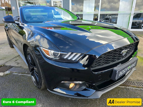 Ford Mustang  2.3 ECOBOOST 2d 313 BHP IN BLACK WITH 21,300 MILES