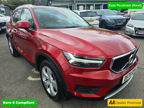 Volvo XC40  1.5 T3 MOMENTUM 5d 161 BHP IN RED ( FUSION RED ) W