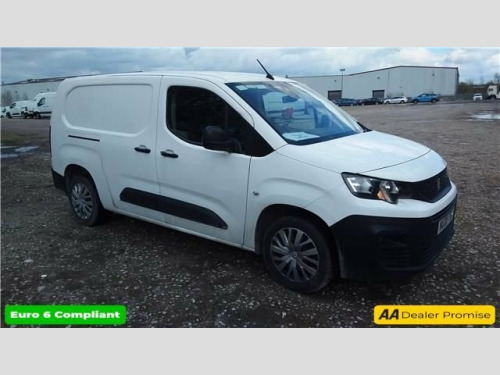 Peugeot Partner  1.5 BLUEHDI PROFESSIONAL L2 101 BHP IN WHITE WITH 