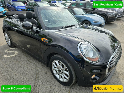 MINI Convertible  1.5 COOPER 2d 134 BHP IN BALCK WITH 44,000 MILES A