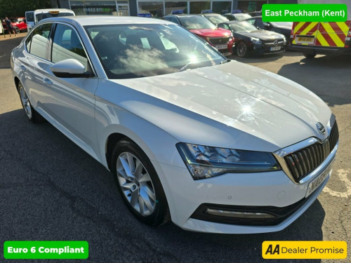 Skoda Superb  1.5 SE TSI 5d 148 BHP IN WHITE WITH 57,850 MILES A