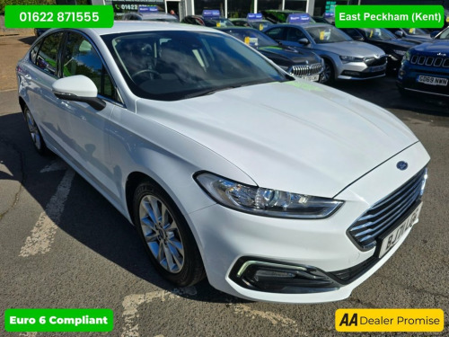 Ford Mondeo  2.0 ZETEC EDITION ECOBLUE 5d 148 BHP IN WHITE WITH