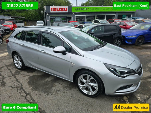 Vauxhall Astra  1.4i Turbo SRi Sports Tourer in silver, 75,000 mil