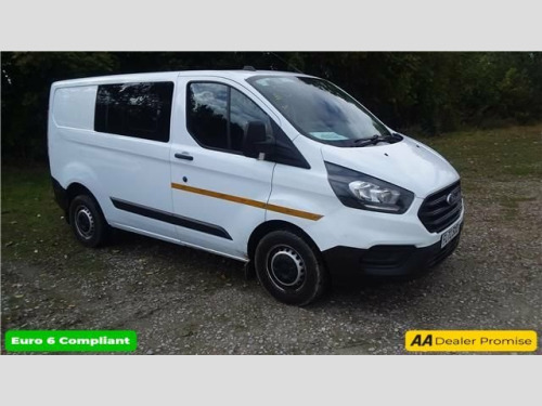 Ford Transit Custom  2.0 300 EcoBlue L1 H1 Crew van, 59.300 miles, Full