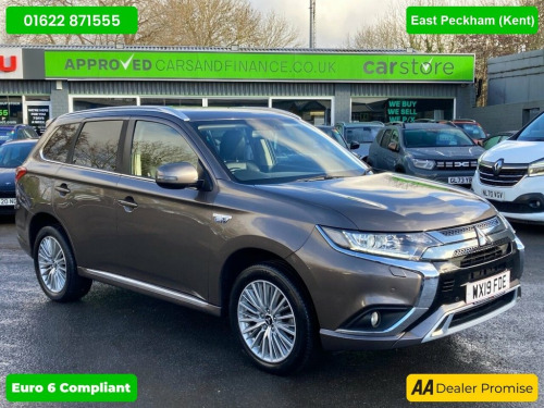 Mitsubishi Outlander  2.4h TwinMotor Juro Plug-in Hybrid SUV, 53,323 mil 