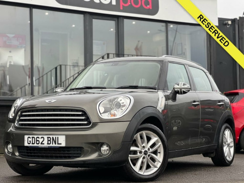 MINI Countryman  2.0 Cooper D SUV 5dr Diesel Auto ALL4 Euro 5 (112 