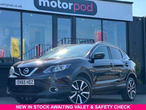Nissan Qashqai  1.6 dCi Tekna SUV 5dr Diesel Manual 2WD Euro 6 (s/