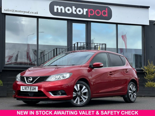 Nissan Pulsar  1.2 DIG-T Tekna Hatchback 5dr Petrol XTRON Euro 6 