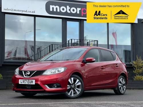 Nissan Pulsar  1.2 DIG-T Tekna Hatchback 5dr Petrol XTRON Euro 6 