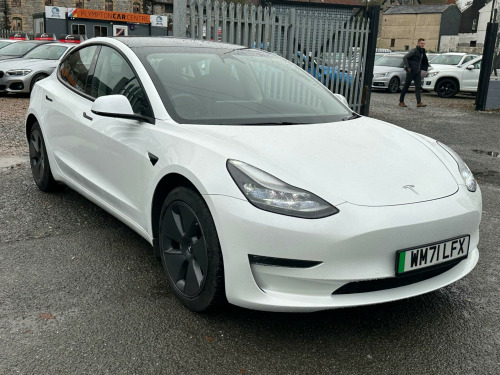 Tesla Model 3  (Dual Motor) Long Range Auto 4WDE 4dr