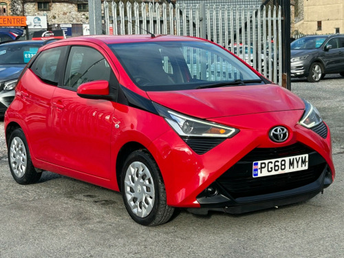 Toyota AYGO  1.0 VVT-i x-play x-shift Euro 6 5dr