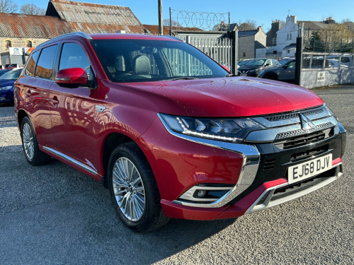 Mitsubishi Outlander  2.4h TwinMotor 13.8kWh 4h CVT 4WD Euro 6 (s/s) 5dr