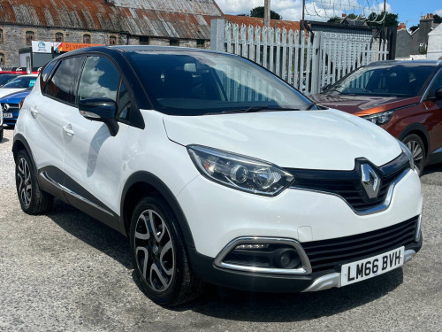 Renault Captur  ICONIC NAV DCI 5-Door