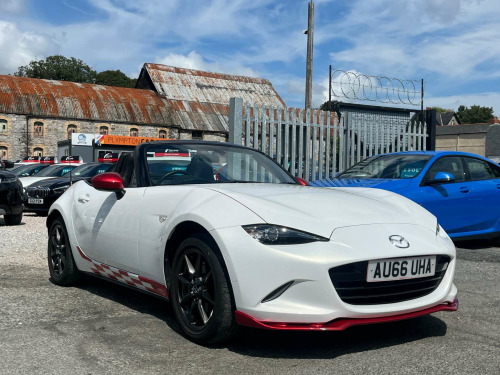 Mazda MX-5  ICON 2-Door