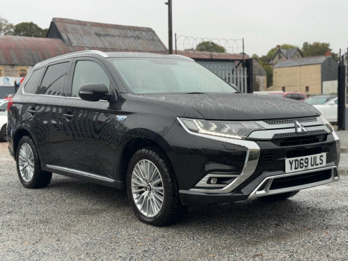 Mitsubishi Outlander  2.4h TwinMotor 13.8kWh 4h SUV 5dr Petrol Plug-in Hybrid CVT 4WD Euro 6 (s/s