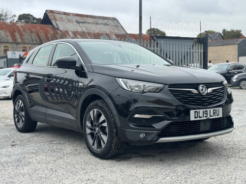 Vauxhall Grandland X  1.5 Turbo D Sport Nav SUV 5dr Diesel Auto Euro 6 (s/s) (130 ps)