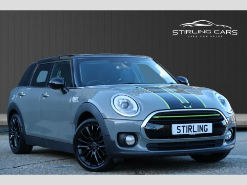 MINI Clubman  1.5 Cooper (Black Pack) Estate 6dr Petrol Manual E