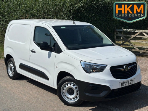 Vauxhall Combo  1.5 Turbo D 2300 Dynamic Panel Van 4dr Diesel Manu